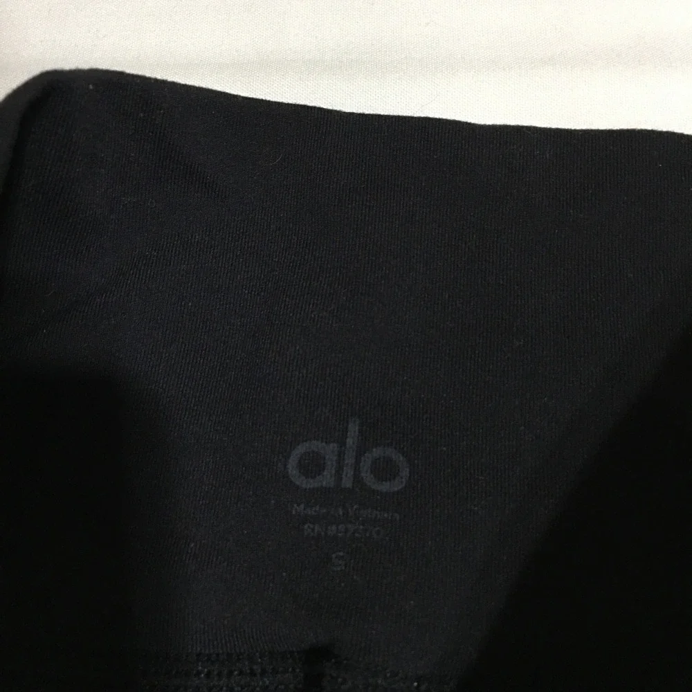 ALO Yoga alo yoga